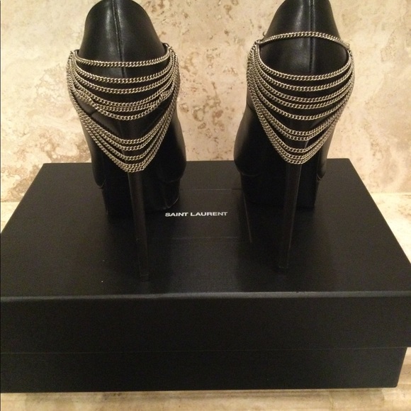 SAINT LAURENT BLACK LEATHER JANIS CHAIN PLATFORM  PUMPS SIZE 38 1/2 - Picture 6 of 6
